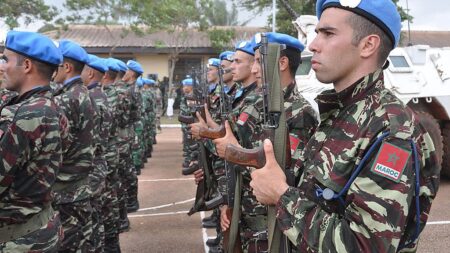 Le maroc crée une zone militaire à sa frontière avec l'Algérie