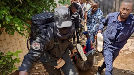 Les trois militants du FNDC arrêtés mardi dernier ont été libérés après trois jours en Guinée