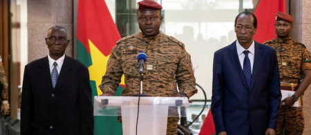 Burkina-Faso : Des cinq anciens présidents invités autour de la réconciliation nationale, seulement deux ont répondu à Damiba