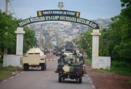 Kati, le QG de la junte malienne a été attaqué ce vendredi 22 juillet dans la matinée. 7 assaillants sont neutralisés et 8 autres interpellés.