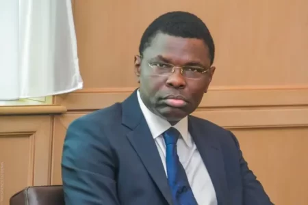 Djogbénou chooses politics after his resignation