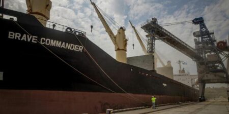 Un premier navire chargé de céréales ukrainiennes en direction de l'Ethiopie pour lutter contre la faim