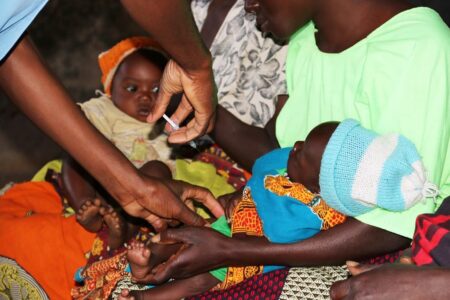 Les résultats du nouveau vaccin antipaludique nourrissent l'espoir