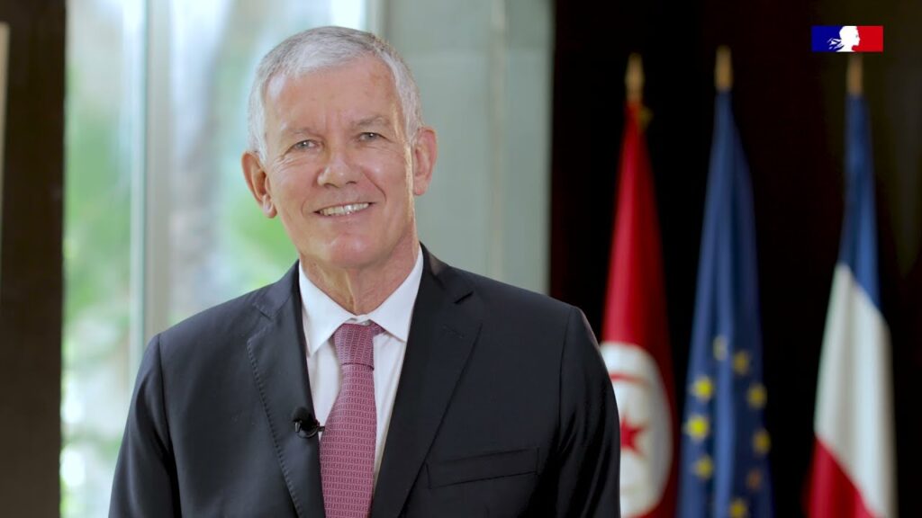 L’ambassadeur de France en Tunisie, André Parant, a reçu en audience ce mercredi 5 octobre, les représentants de la Fédération Nationale des Communes Tunisiennes (FNCT). La rencontre vise à acter le renouvellement des appuis de l’ambassade à cette fédération et de procéder à la signature d’un nouveau projet d’appui à la FNCT et aux communes d’un montant de 3,1 millions d’euros financé par l’Agence Française de Développement et mis en œuvre par Expertise France.