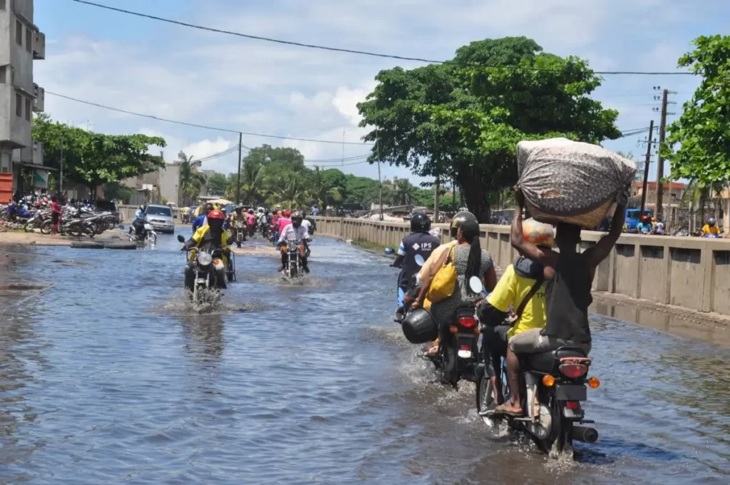 Le gouvernement décide des mesures urgentes d'assistance aux victimes des inondations au Bénin