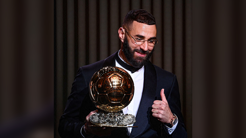 French Karim Benzema is the winner of the 2022 Golden Ball. The Real Madrid player has had a phenomenal season, which earned him this award in Paris on Monday 17 October. Just behind KB9, another player and not the least, the Senegalese Sadio Mané occupies the 2nd place of the ranking and becomes after the Liberian George Weah, the first African to reach this level of the podium. Nevertheless, Sadio Mané did not leave empty-handed. The child from Bambali won the first Socrates Prize in the history for his numerous social actions in his country.