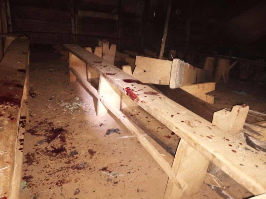 Deux jours après le drame, l’État islamique (EI) branche d’Afrique centrale a revendiqué l’attentat à la bombe qui a fait 14 blessés le lundi 03 octobre. L’incident est survenu dans une salle de cinéma de fortune au quartier Vusenzera dans la ville de Butembo, région du Nord-Kivu.