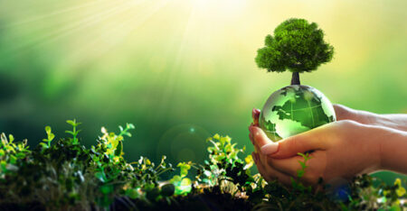 From Tuesday 18 October to Wednesday 19 October, the Executive Vice President in charge of the Green Deal for Europe, Frans Timmermans, will visit Morocco. This visit is part of the signing of the Green Partnership on Energy, Climate and the Environment between the European Union and the Kingdom, the first of its kind. The information was given on Monday 17 October by the European Executive.