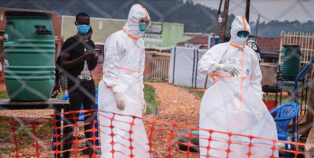 Les écoles fermées en Ouganda pour éviter la propagation d'Ebolapour