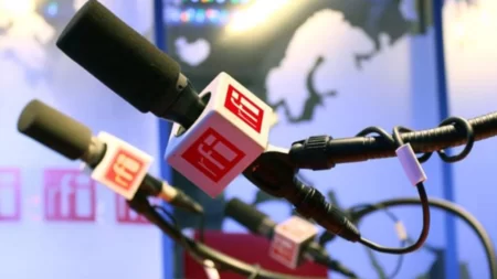 Le Burkina Faso suspend les programmes de RFI