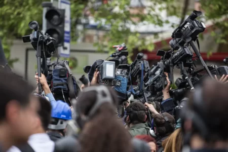 Les meurtres de journalistes ont augmenté de 50% dans le monde en 2022 selon l'UNESCO