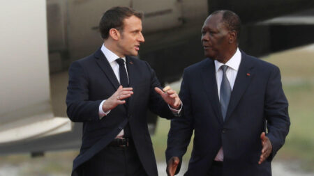 France will reduce the number of its troops in Ivory Coast