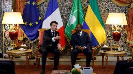 Emmanuel Macron in Gabon: "The age of Françafrique is over