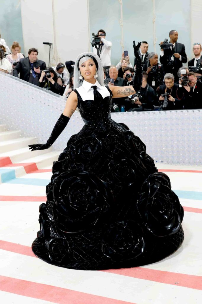 Cardi B sur le tapis rouge du Met Gala 2023