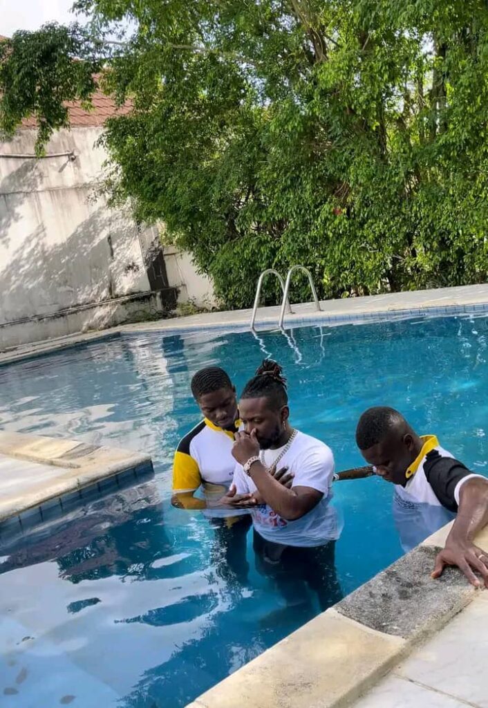 Fanicko baptême, piscine 