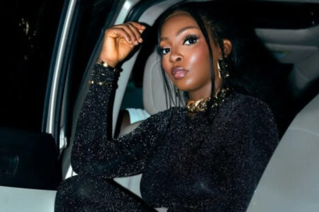 Joyce Ijeoma s'évanouit, record Guinness du plus long temps de massage